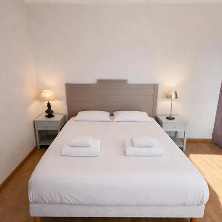 Au Bout Du Port Avec Balcon Et Terrasse Apartman *