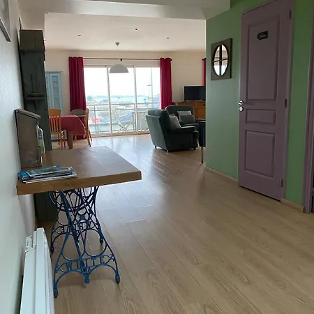 Apartman Au Bout Du Port Avec Balcon Et Terrasse