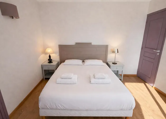 Au Bout Du Port Avec Balcon Et Terrasse Apartment *