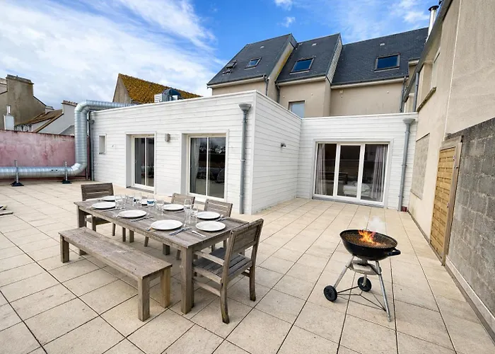 Apartment Au Bout Du Port Avec Balcon Et Terrasse *